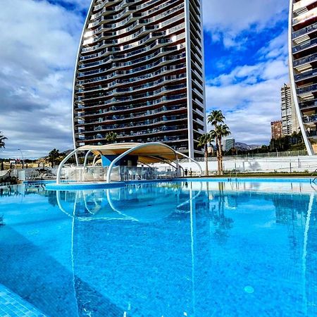 Sunset Waves Luxury Apartment เบนิดอร์ม ภายนอก รูปภาพ