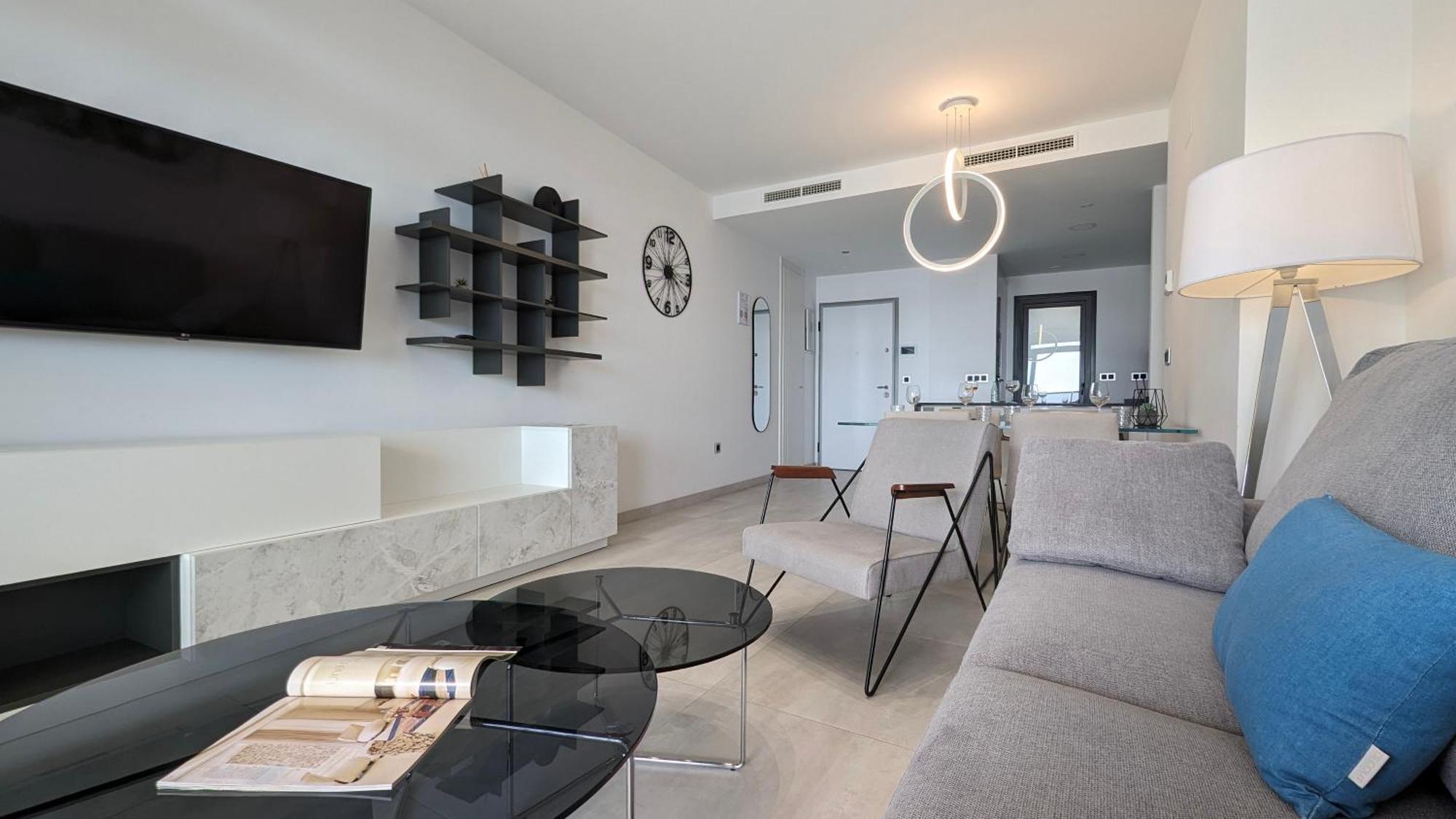 Sunset Waves Luxury Apartment เบนิดอร์ม ภายนอก รูปภาพ