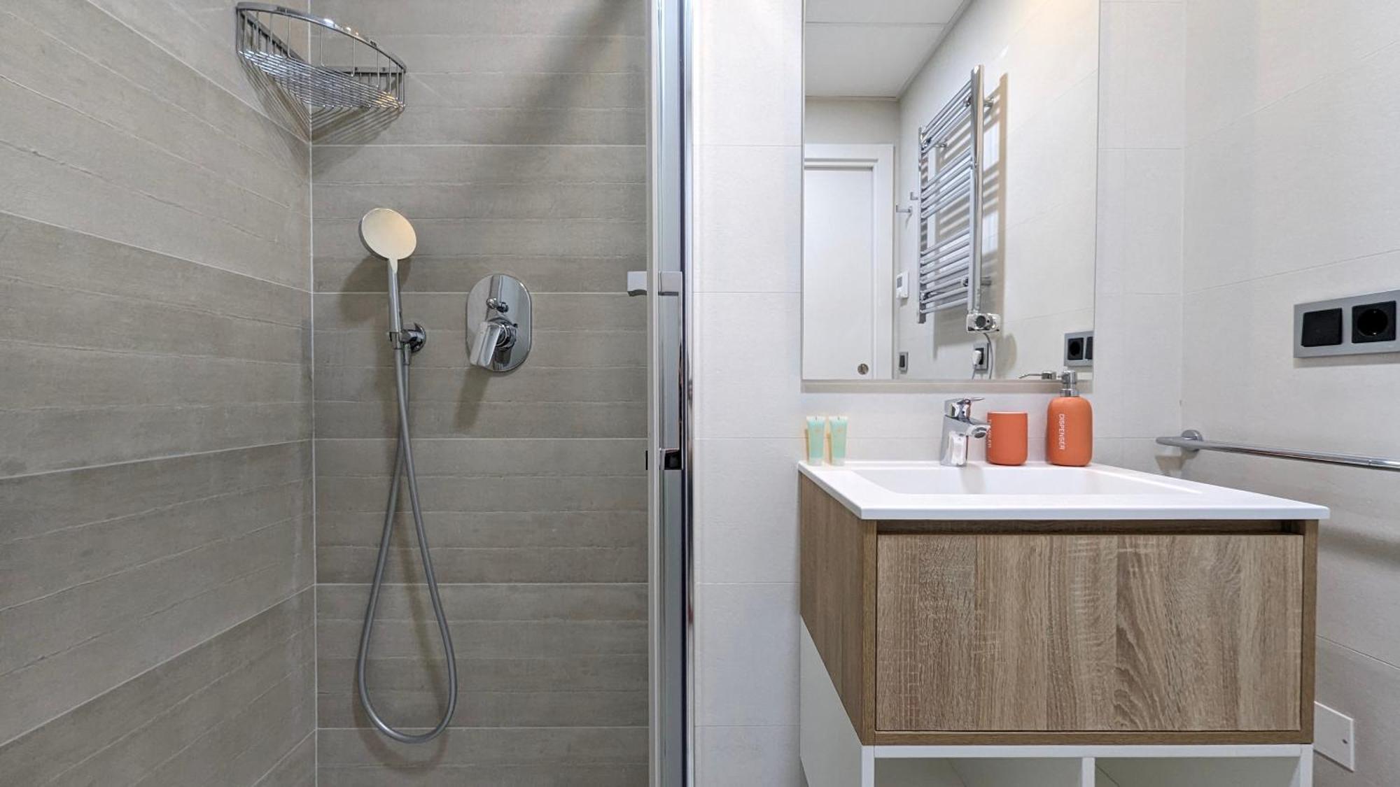 Sunset Waves Luxury Apartment เบนิดอร์ม ภายนอก รูปภาพ