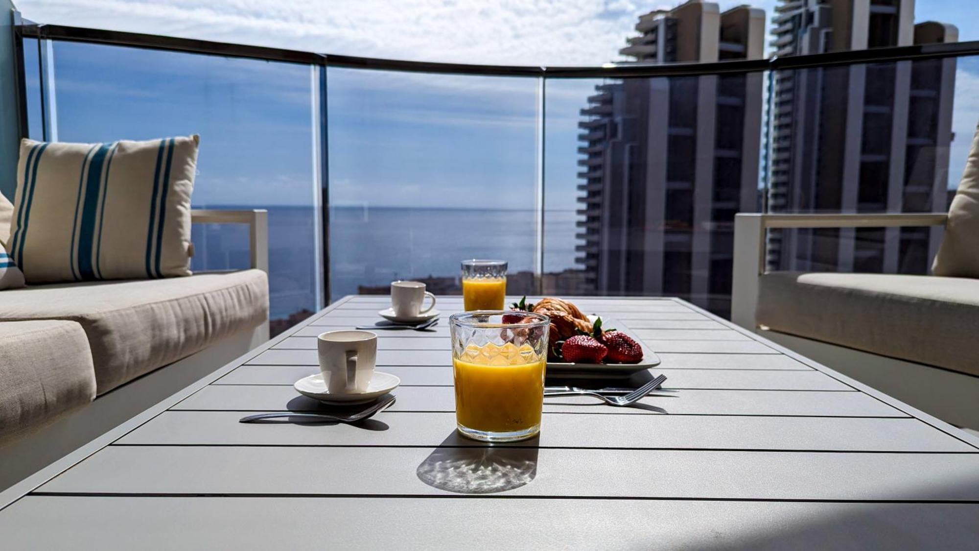Sunset Waves Luxury Apartment เบนิดอร์ม ภายนอก รูปภาพ
