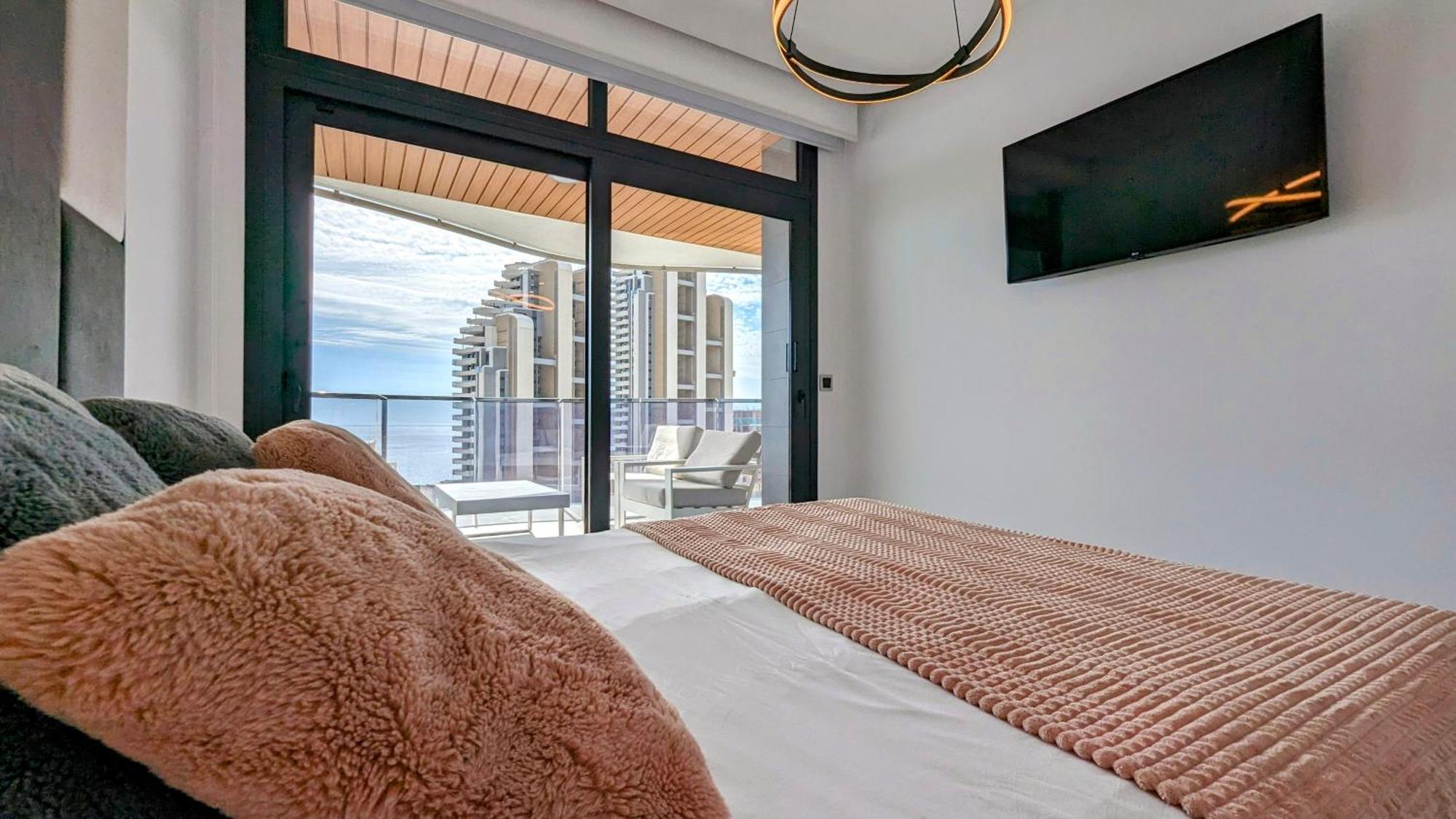 Sunset Waves Luxury Apartment เบนิดอร์ม ภายนอก รูปภาพ